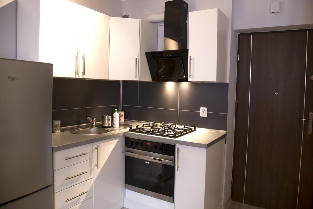 Key Apartments Chmielna Varsó Szoba fotó