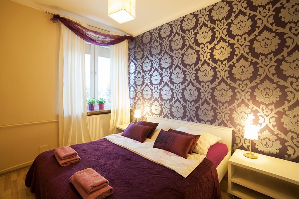 Key Apartments Chmielna Varsó Kültér fotó